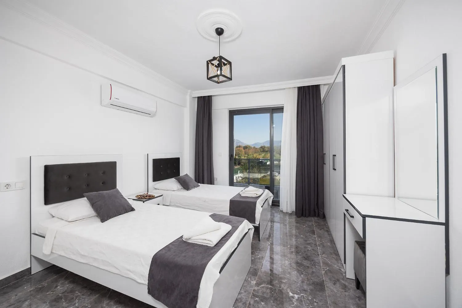 Villa Grand Yasar 4 Okcular 0*,